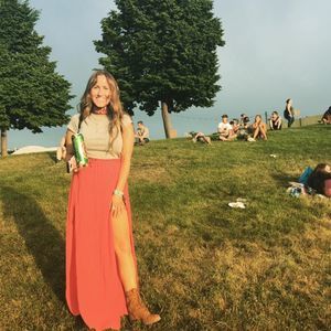 Meet your Posher, Molly